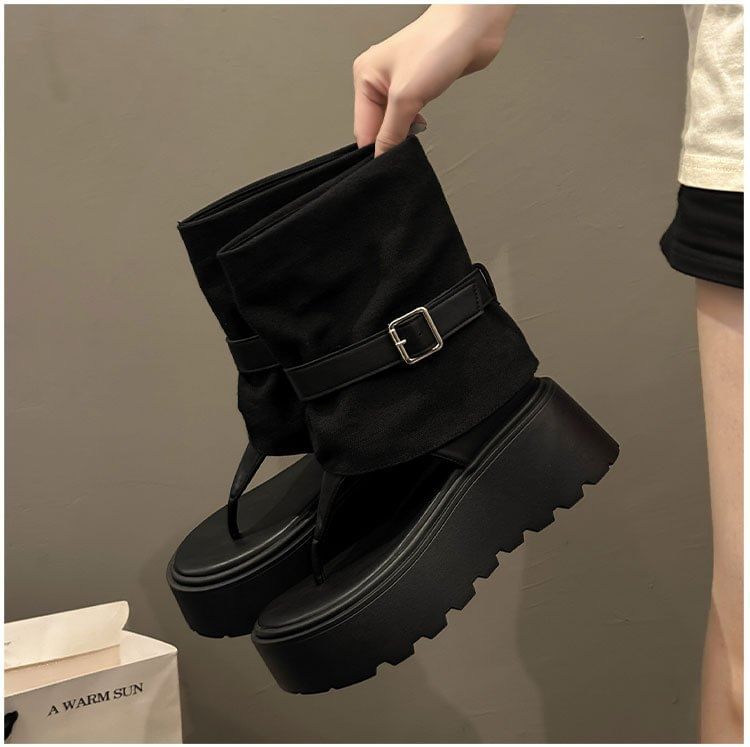 Boots Short Platform Thong