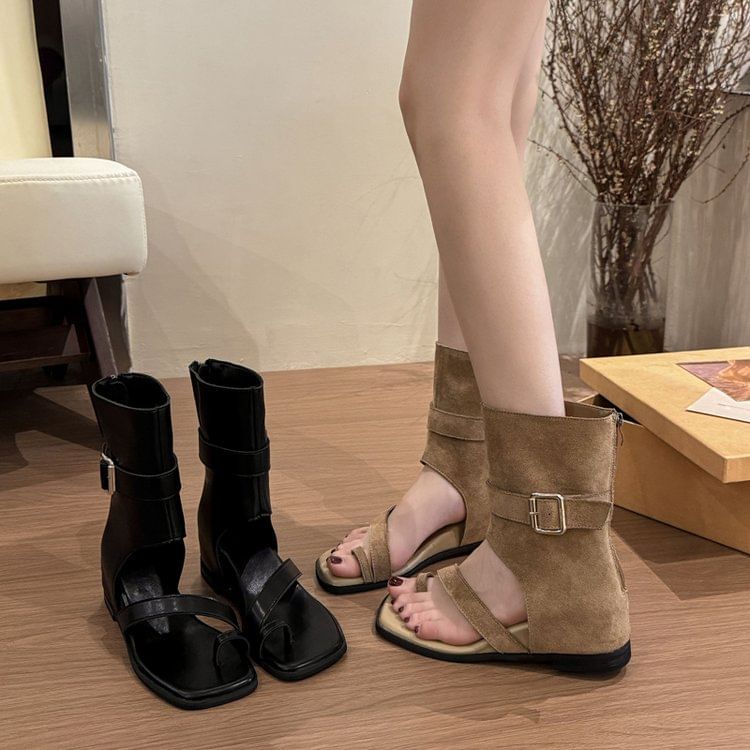 Loop Wedge Hidden Toe Boots Short
