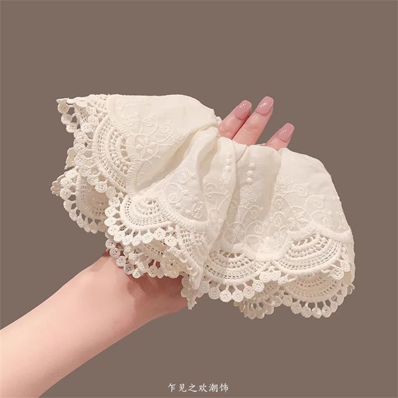 Scrunchie Trim Lace Ruffle