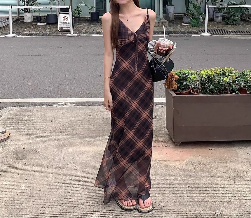 Dress Plaid Sleeveless V-Neck Maxi Print