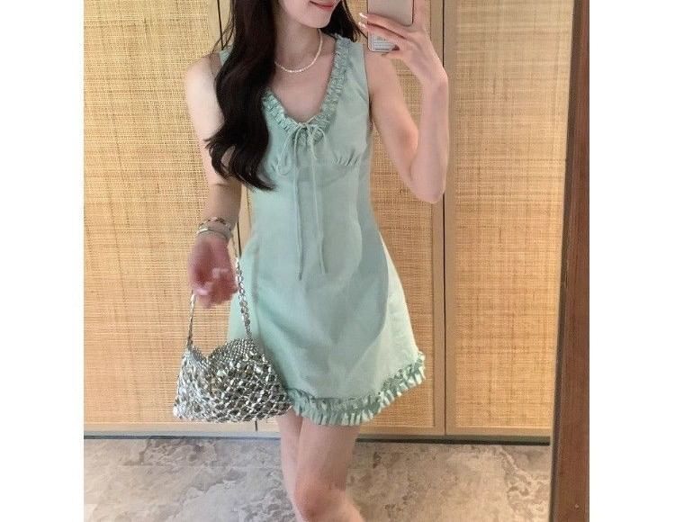 Dress Mini Sleeveless V-neck Trim Ruffle