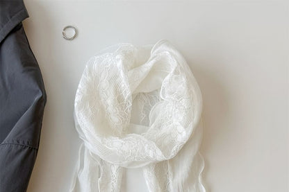 Lettuce Edge Lace Panel Scarf