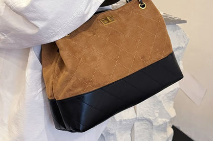 Crossbody Faux Suede Bag Tote Strap Chain Quilted
