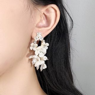 Faux Fringed Pearl Floral Alloy Earring