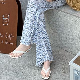 Wholesale Sample Low Heel Plain Flip Flops (Various Designs)