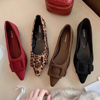 Toe Flats Buckled Pointed
