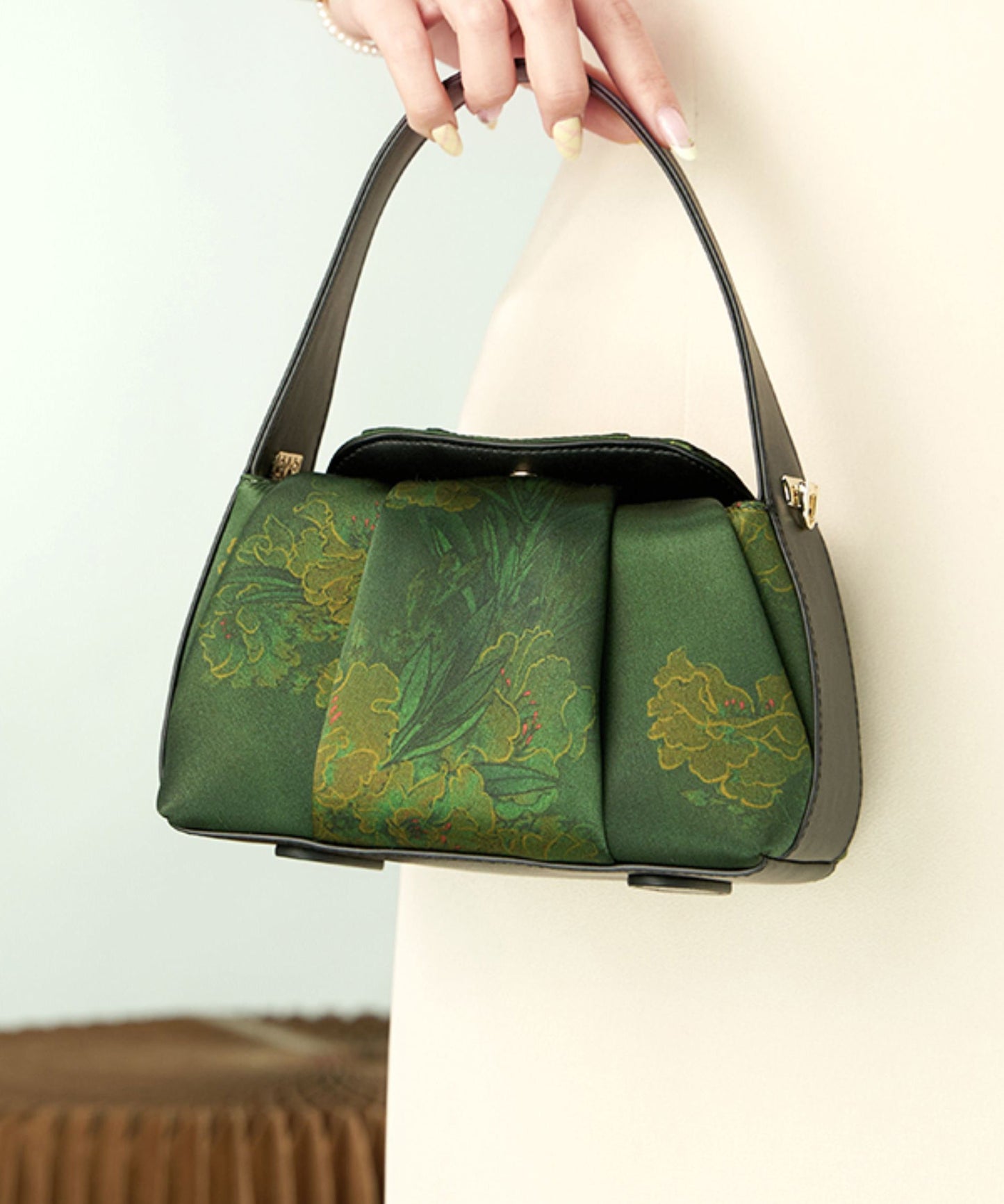 Green Embroidered Silk Tote Bag Retro New