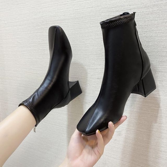 Chunky Plain Boots Heel Short