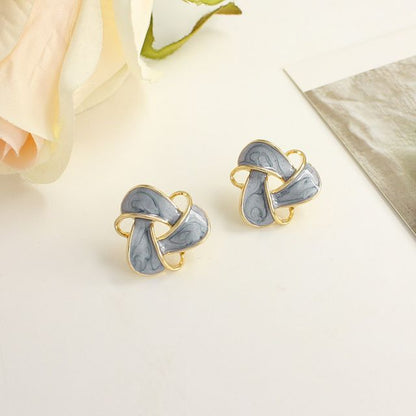 Ear Triangle / On Stud Earring Clip