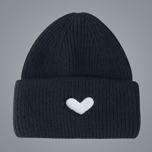 Embroidered Knit Beanie Heart