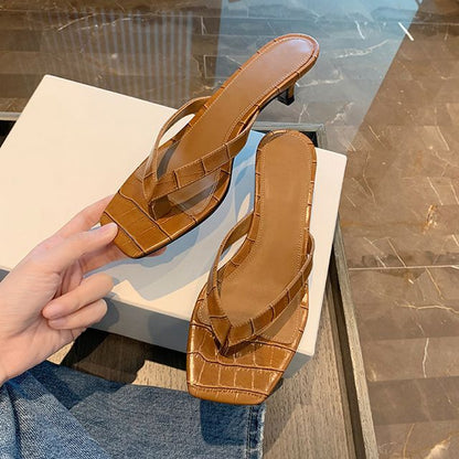 Low Heel Plain Flip Flops (Various Designs)