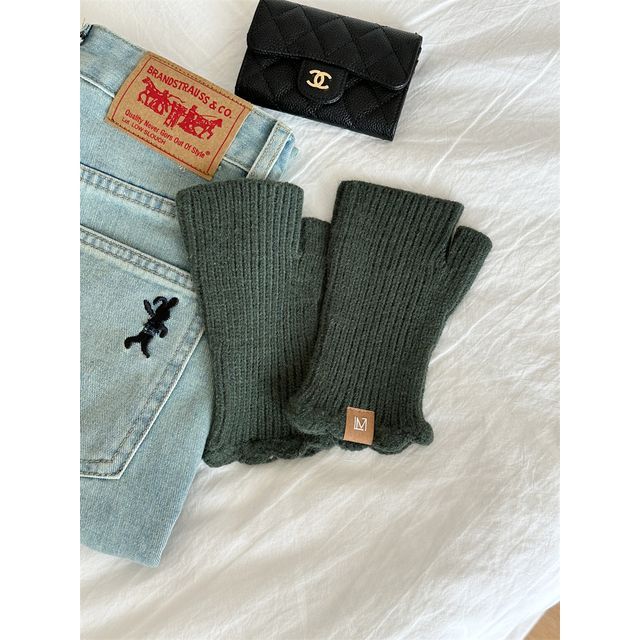 Applique Fingerless Knit Gloves Lettering