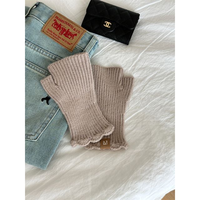 Applique Fingerless Knit Gloves Lettering
