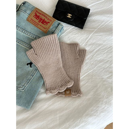Applique Fingerless Knit Gloves Lettering