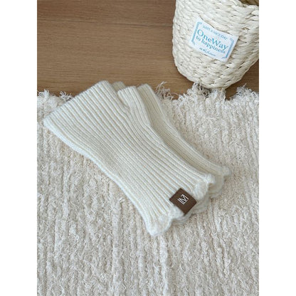 Applique Fingerless Knit Gloves Lettering
