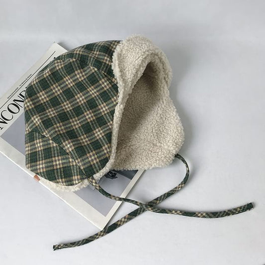 Plaid Fleece Hat Trapper Lined