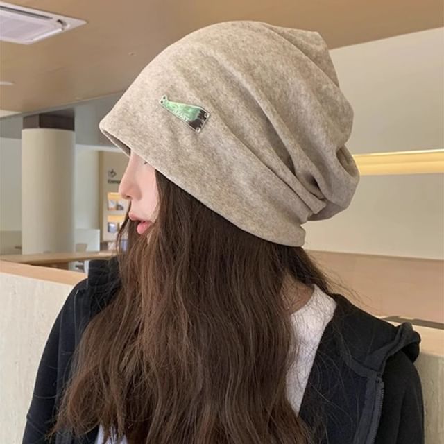 Metal Plate Knit Slouchy Beanie