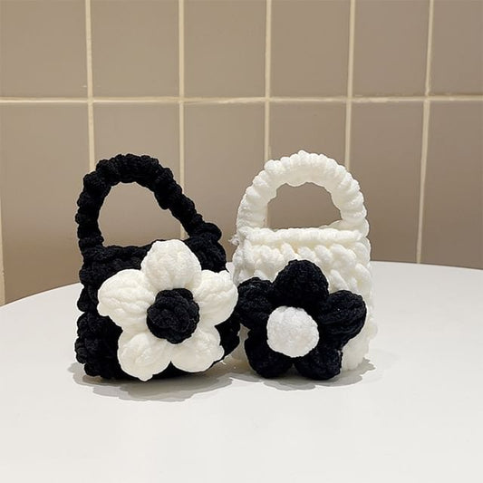 Earphone Case Floral Pro / Skin AirPods Yarn