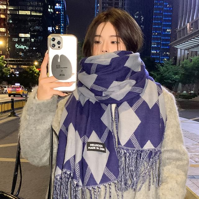 Scarf Print Tasseled Argyle