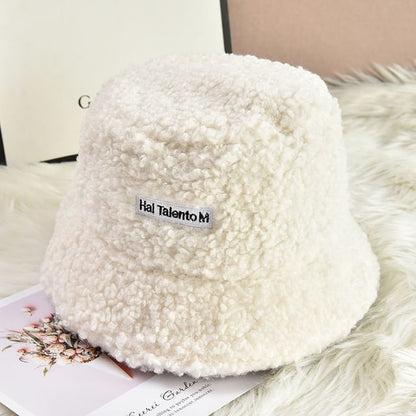 Lettering Bucket Fleece Hat