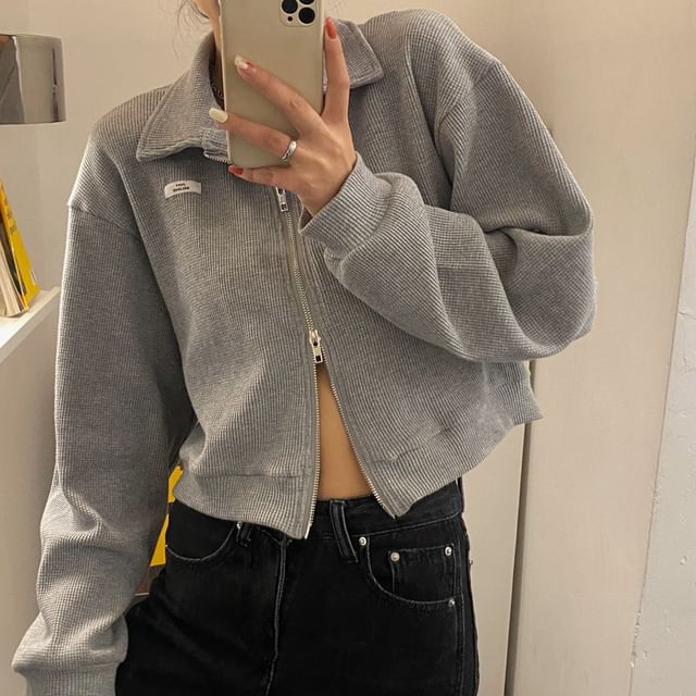 Zip-Up Applique Crop Collared Plain Waffle Jacket