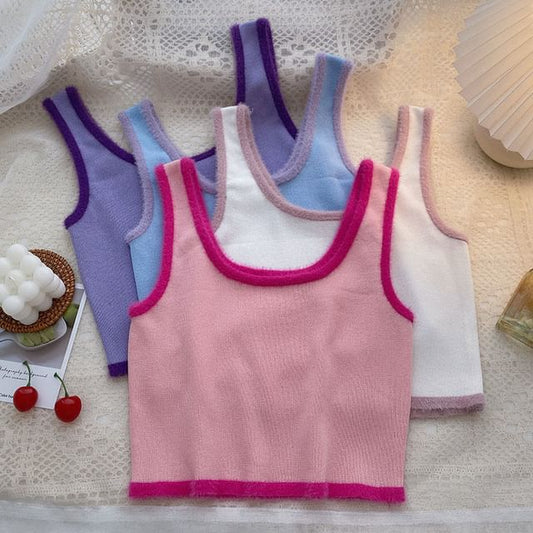 Contrast Crop Top Neck Scoop Trim Knit