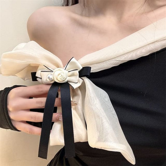 Rose Brooch Bow Pearl Faux
