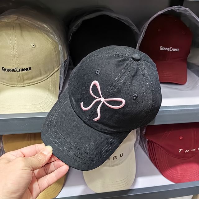 Ribbon Cap