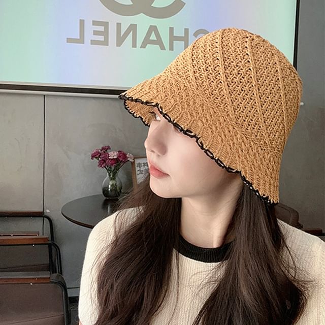 Sample Contrast Trim Woven Bucket Hat