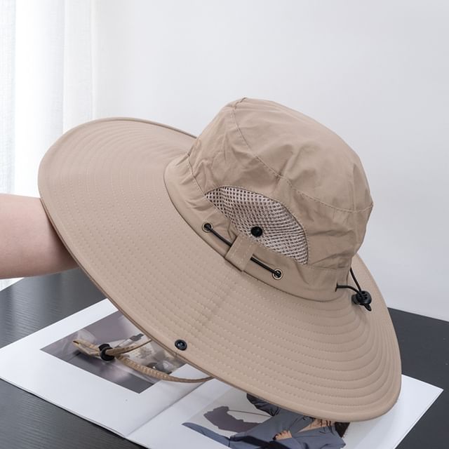 Mesh Hiking Cap