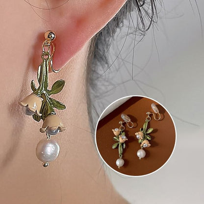 Dangle Pearl Earring Freshwater Floral Alloy