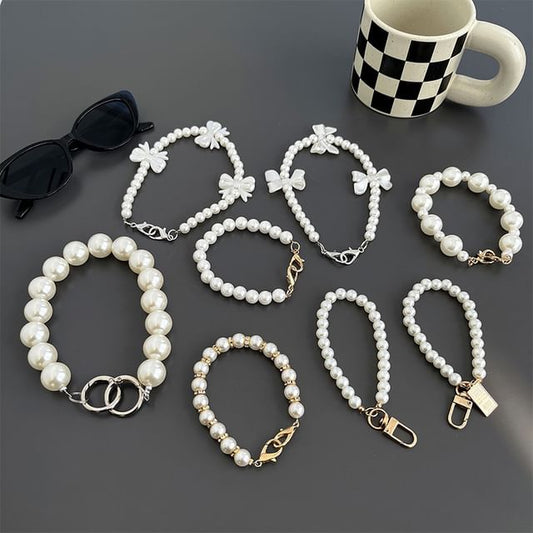 Designs) (Various Faux Strap Phone Pearl