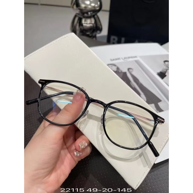 Sample Square Eyeglasses