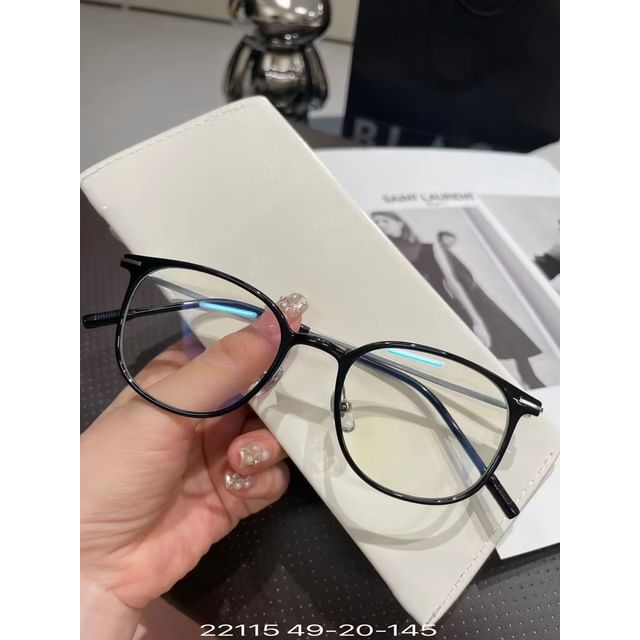 Sample Square Eyeglasses