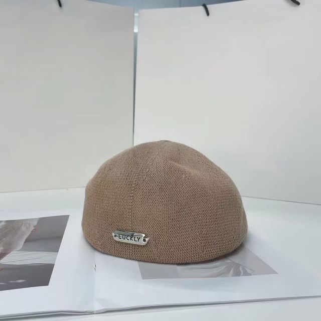 Beret Metal Lettering Hat Plate