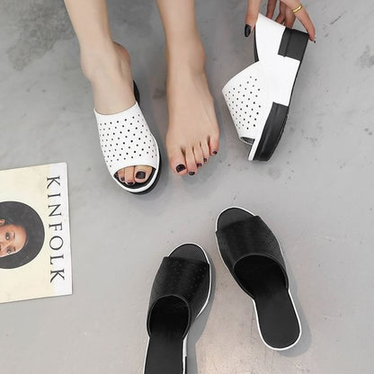 Pointelle Plain Wedge Slide Sandals