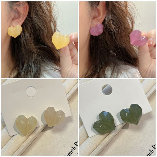 Wholesale Sample Heart Resin Stud Earring
