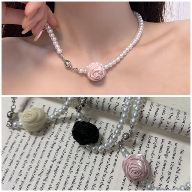 Faux Floral Pearl Necklace
