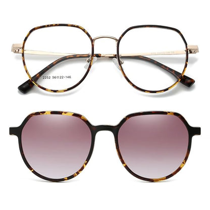 Wholesale Sample 2 in 1 Magnetic Clip On Sunglasses / Eyeglasses (Various Designs)