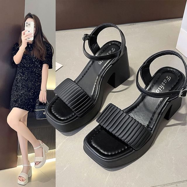 Sandals Toe Block Square Heel
