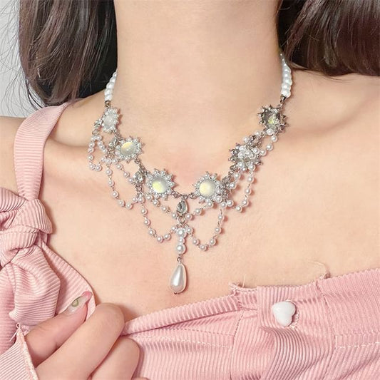 Faux Layered Pearl Choker Alloy