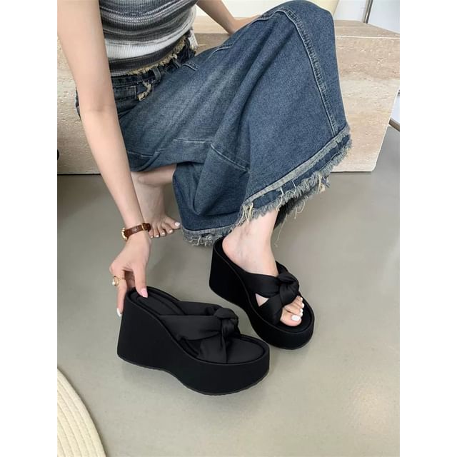 Heel Slide Platform Knot Wedge Sandals