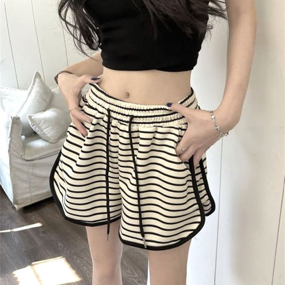 Shorts Drawstring Waist Striped