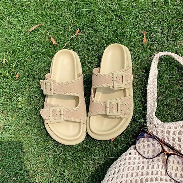 Buckled Sandals Platform Slide