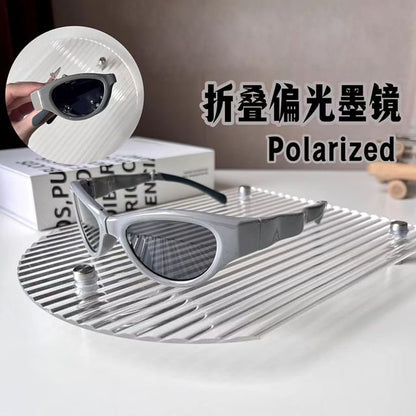 Sample Cat Eye Sunglasses / Case