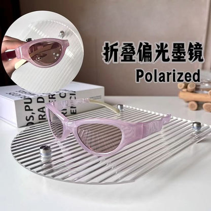 Sample Cat Eye Sunglasses / Case