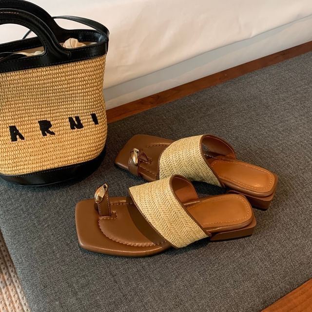 Sample Chunky Heel Square Toe Metal Accent Straw Toe Loop Sandals