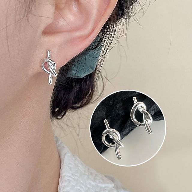Earring Knotted Clip On
