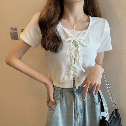 Up Lace Neck Square Plain Short-Sleeve Top
