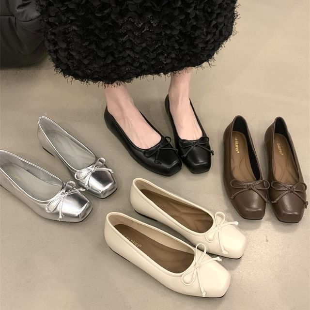 Square Toe Bow Flats